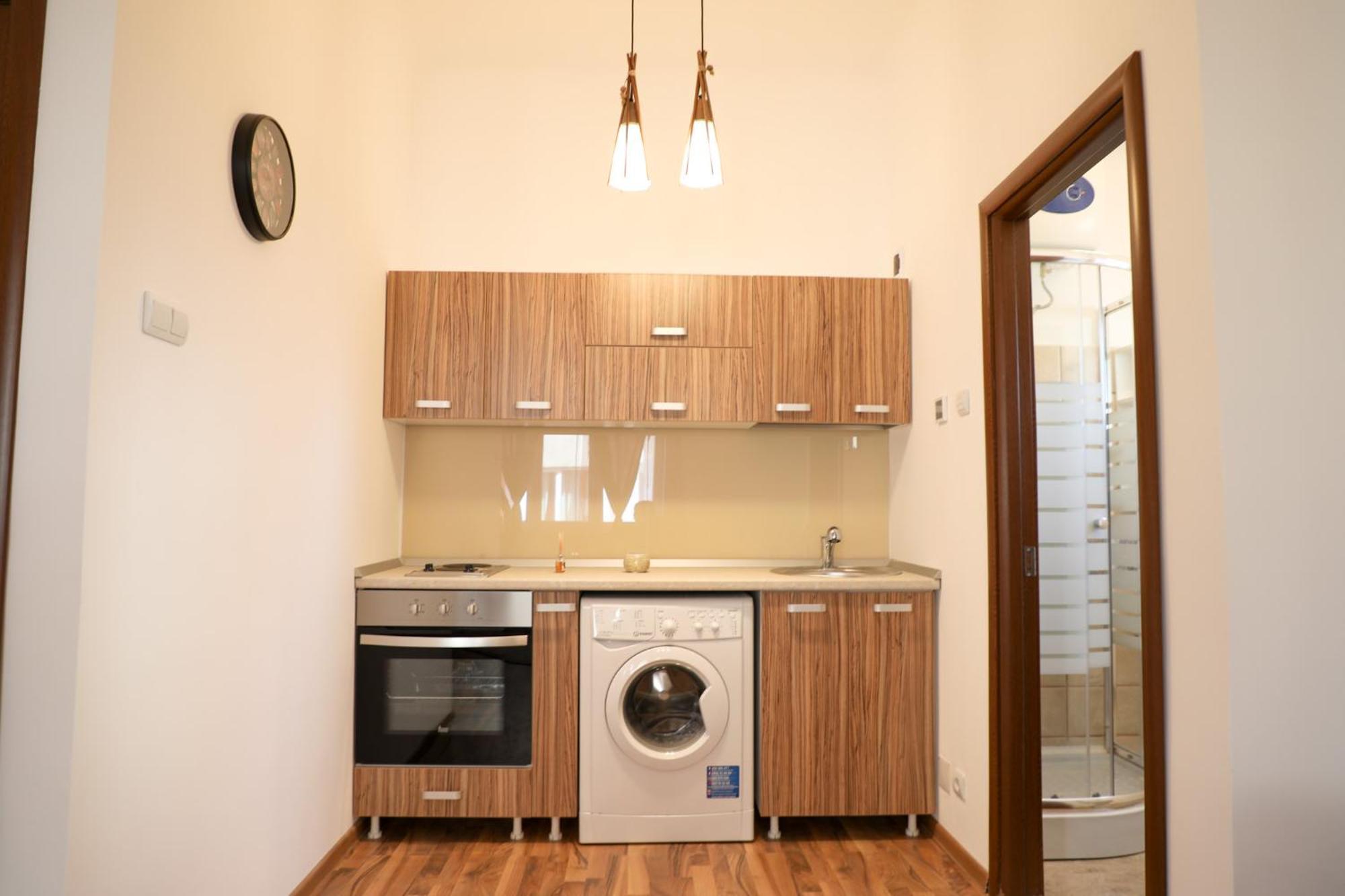 Ultracentral Apartament With Balcony - Old Town บูคาเรสต์ ภายนอก รูปภาพ